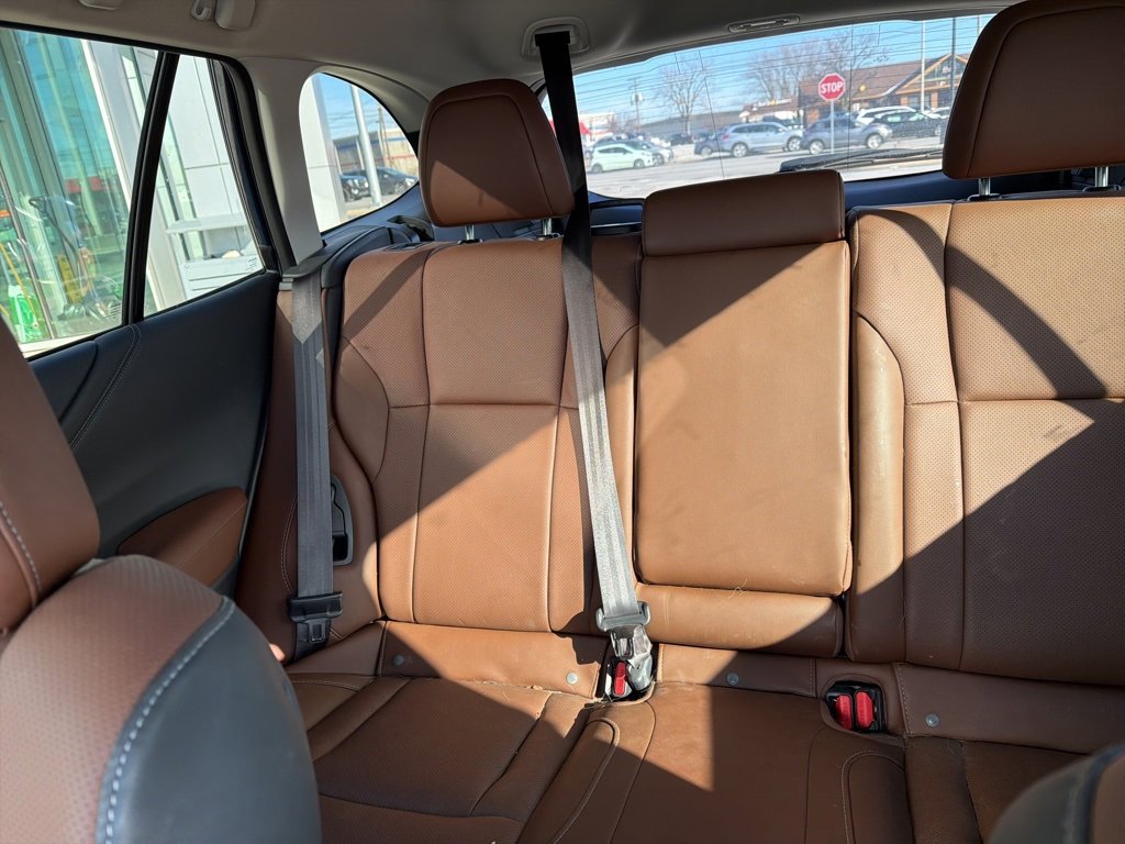 Used 2023 Subaru Outback Touring XT image 9