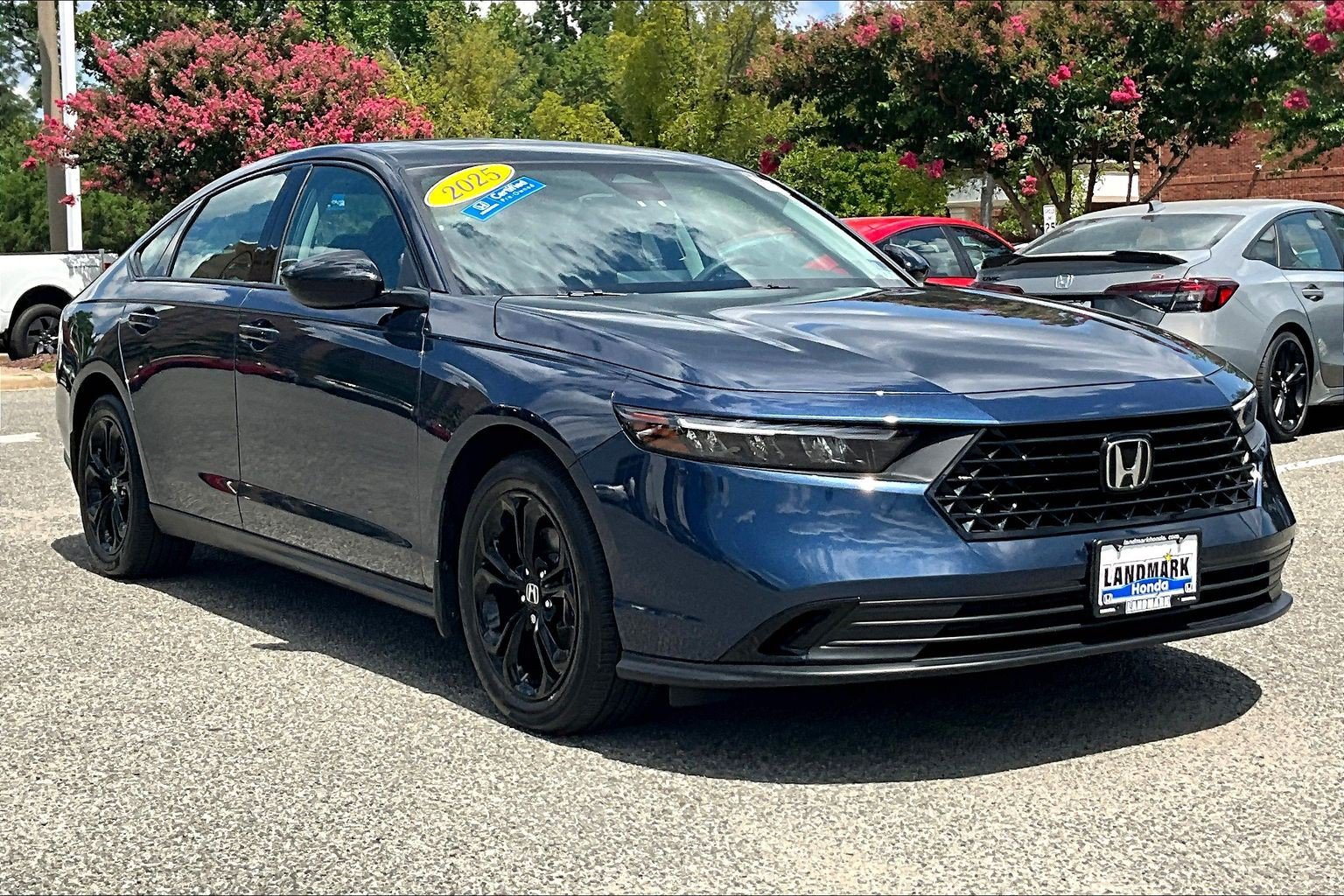 Certified 2025 Honda Accord SE image 11