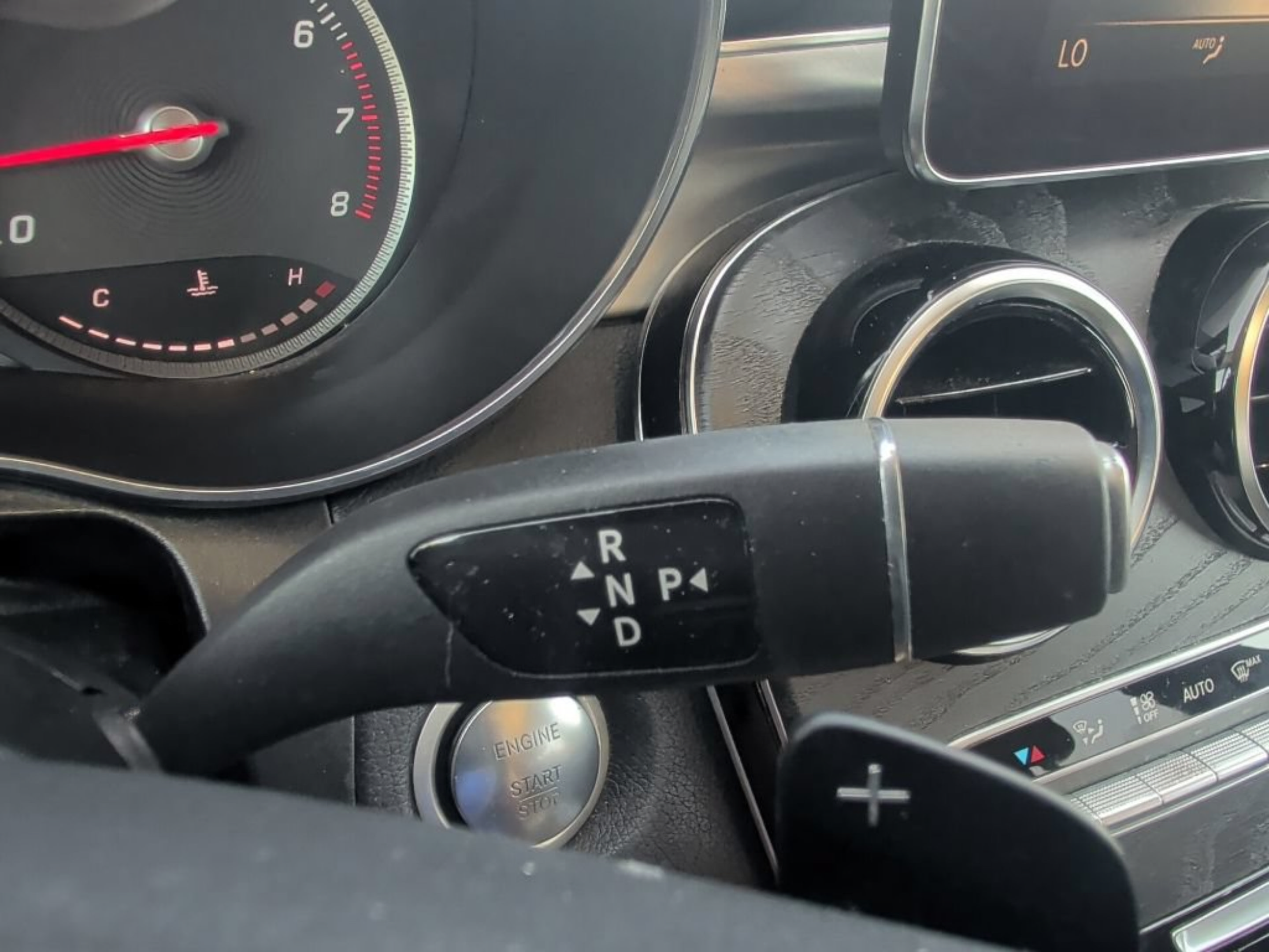 Used 2019 Mercedes-Benz GLC 300 image 32