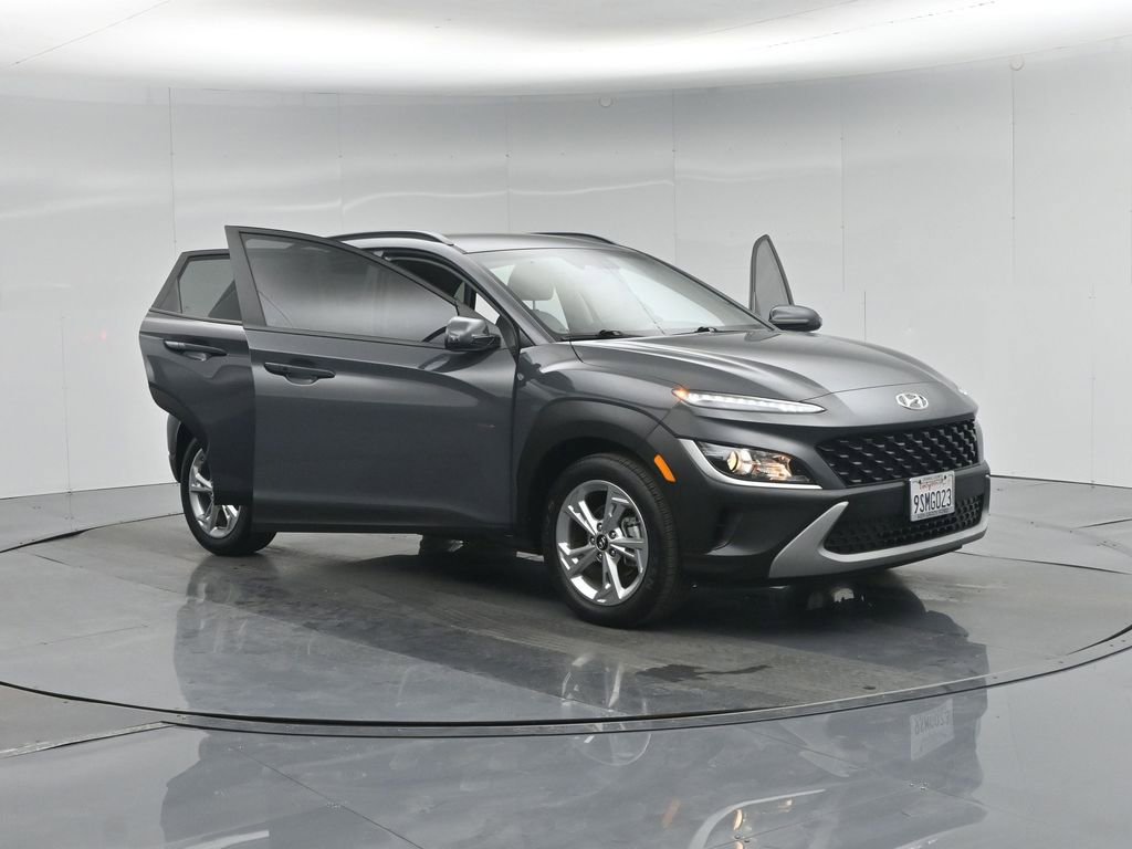 Used 2023 Hyundai Kona SEL image 33