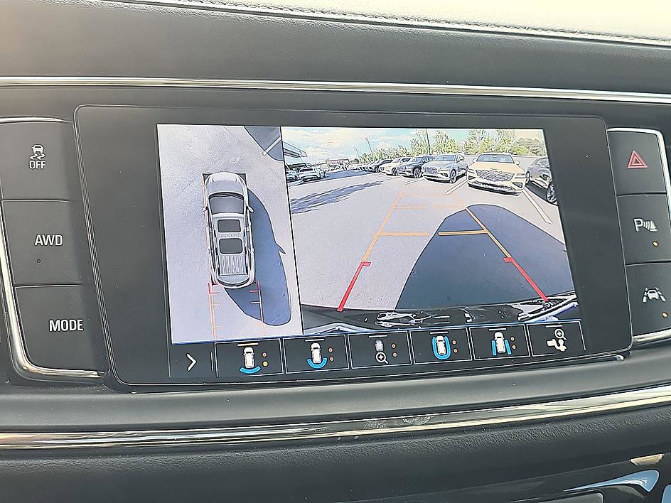 Used 2021 Buick Enclave Avenir w/ Avenir Technology Package image 29