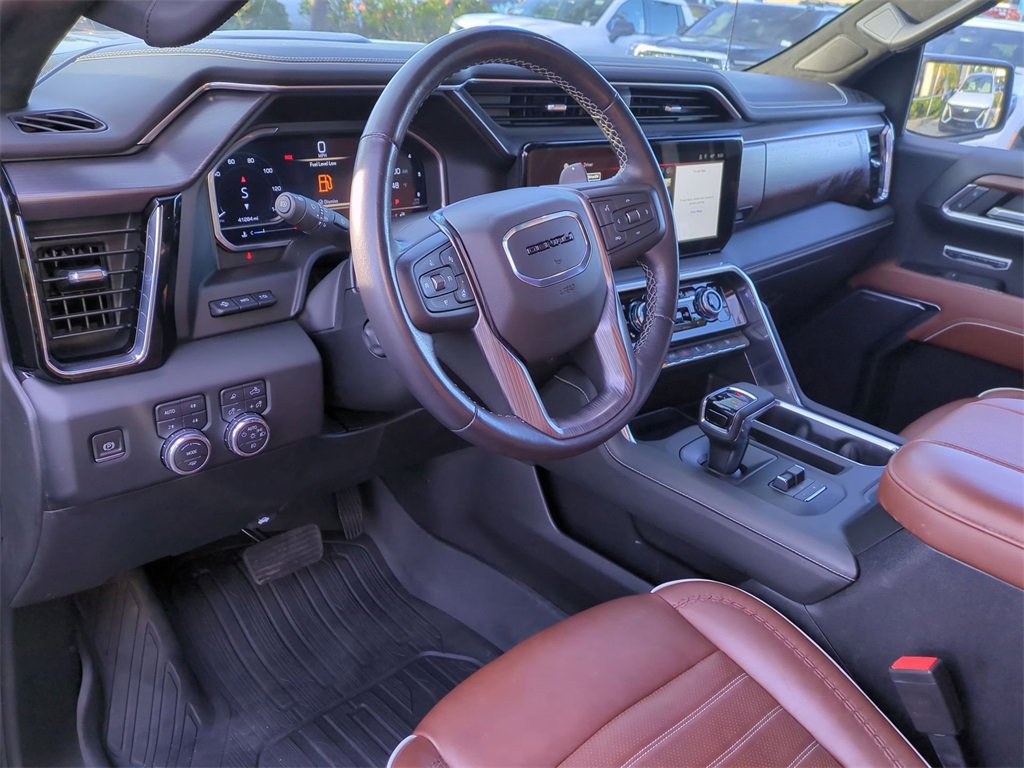 Used 2023 GMC Sierra 1500 Denali Ultimate image 11