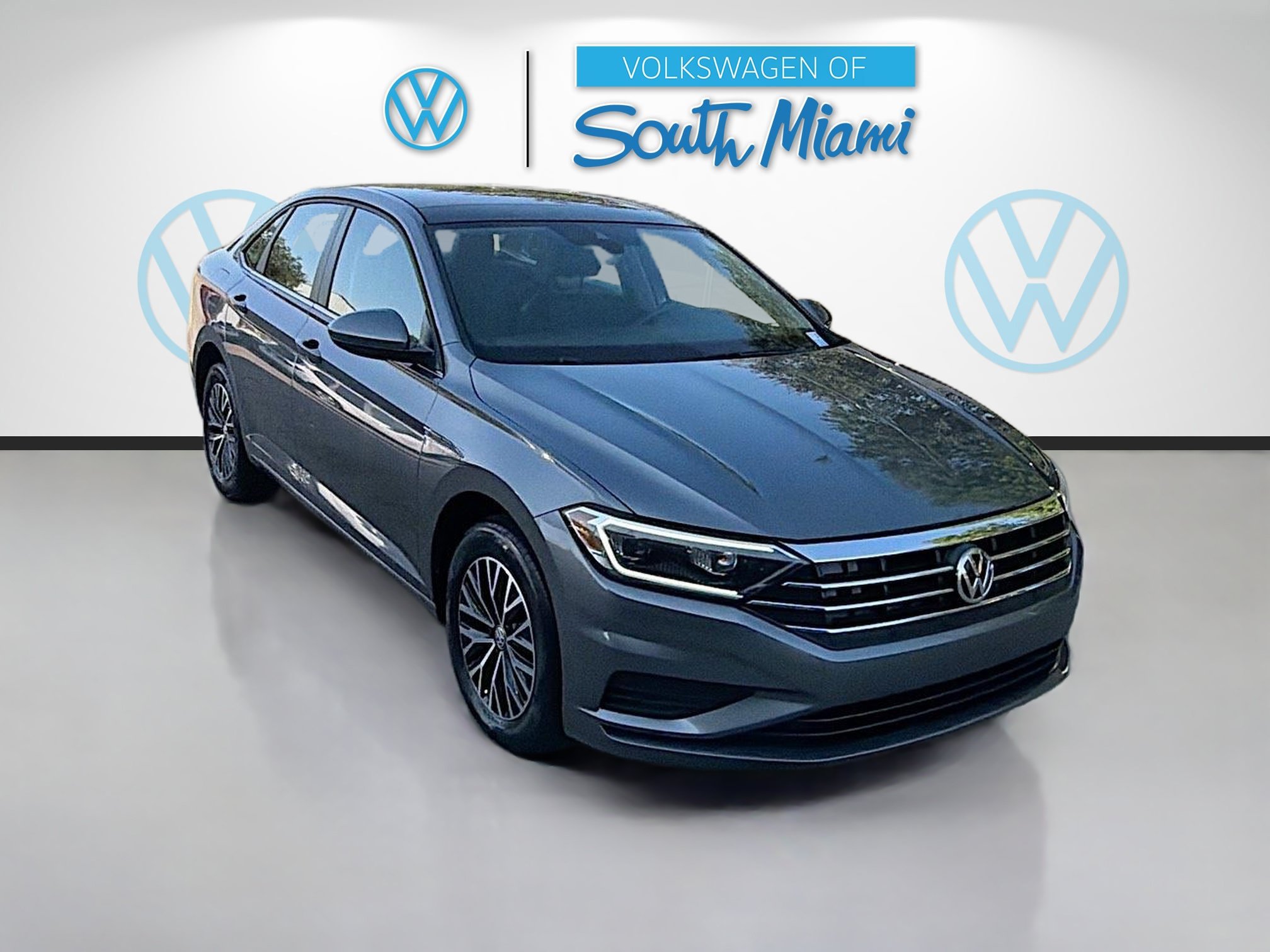 Used 2019 Volkswagen Jetta SEL w/ Cold Weather Package FWD image 1