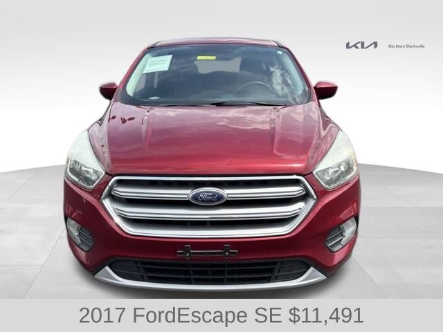Used 2017 Ford Escape SE FWD image 3