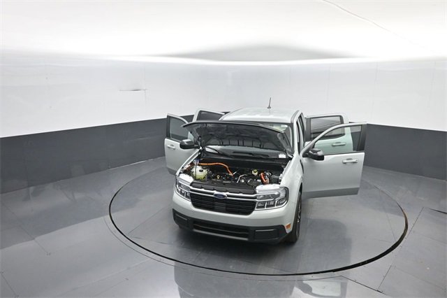 Certified 2024 Ford Maverick Lariat image 35