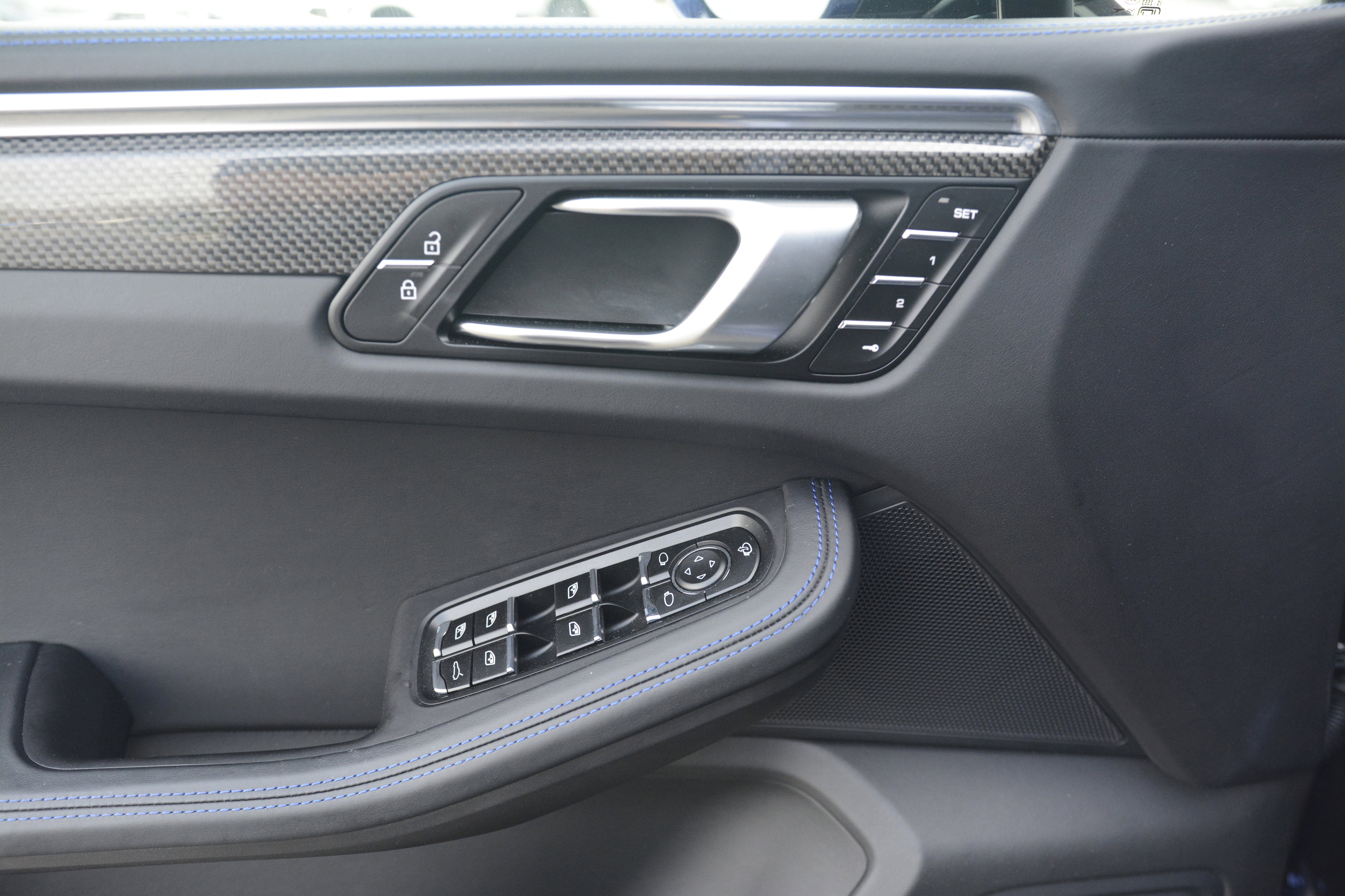 Certified 2024 Porsche Macan GTS w/ Premium Plus Package AWD/4WD image 14