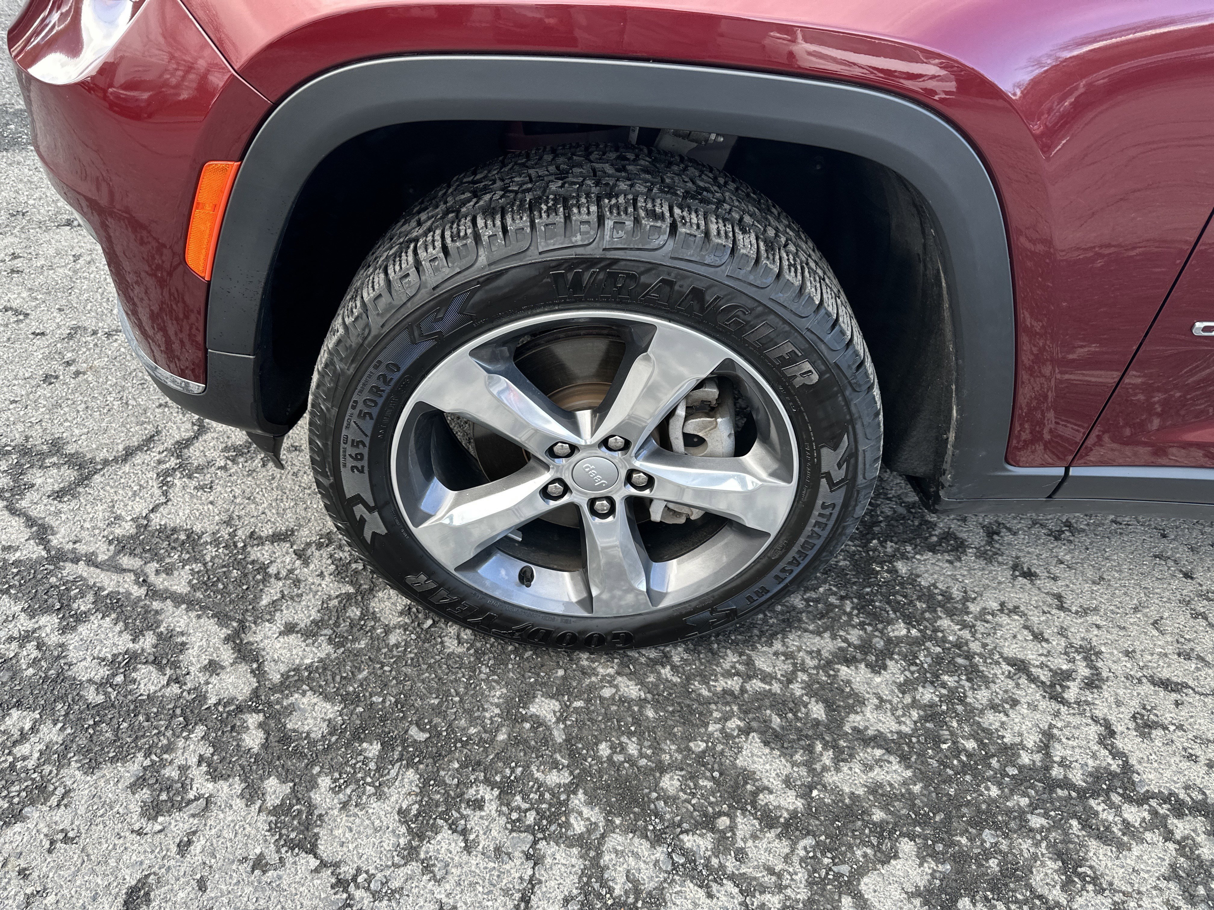 Used 2021 Jeep Grand Cherokee L Limited w/ Trailer Tow Group (B) image 11