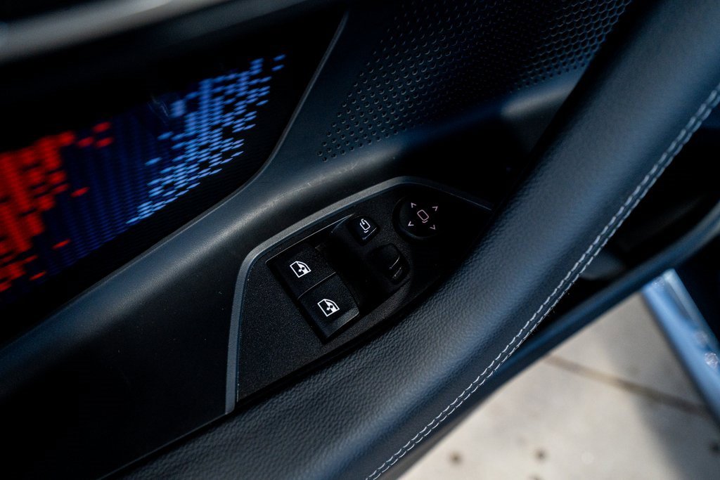 Used 2023 BMW M2 w/ Lighting Package image 38