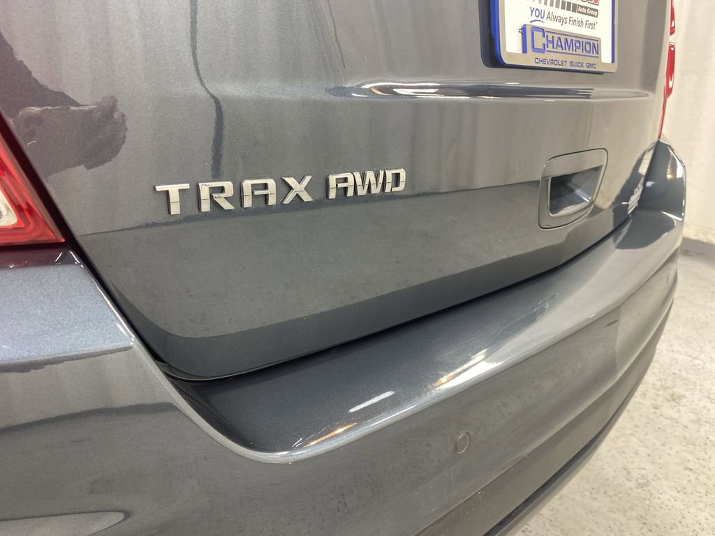 Certified 2022 Chevrolet Trax LT w/ Driver Confidence Package image 41