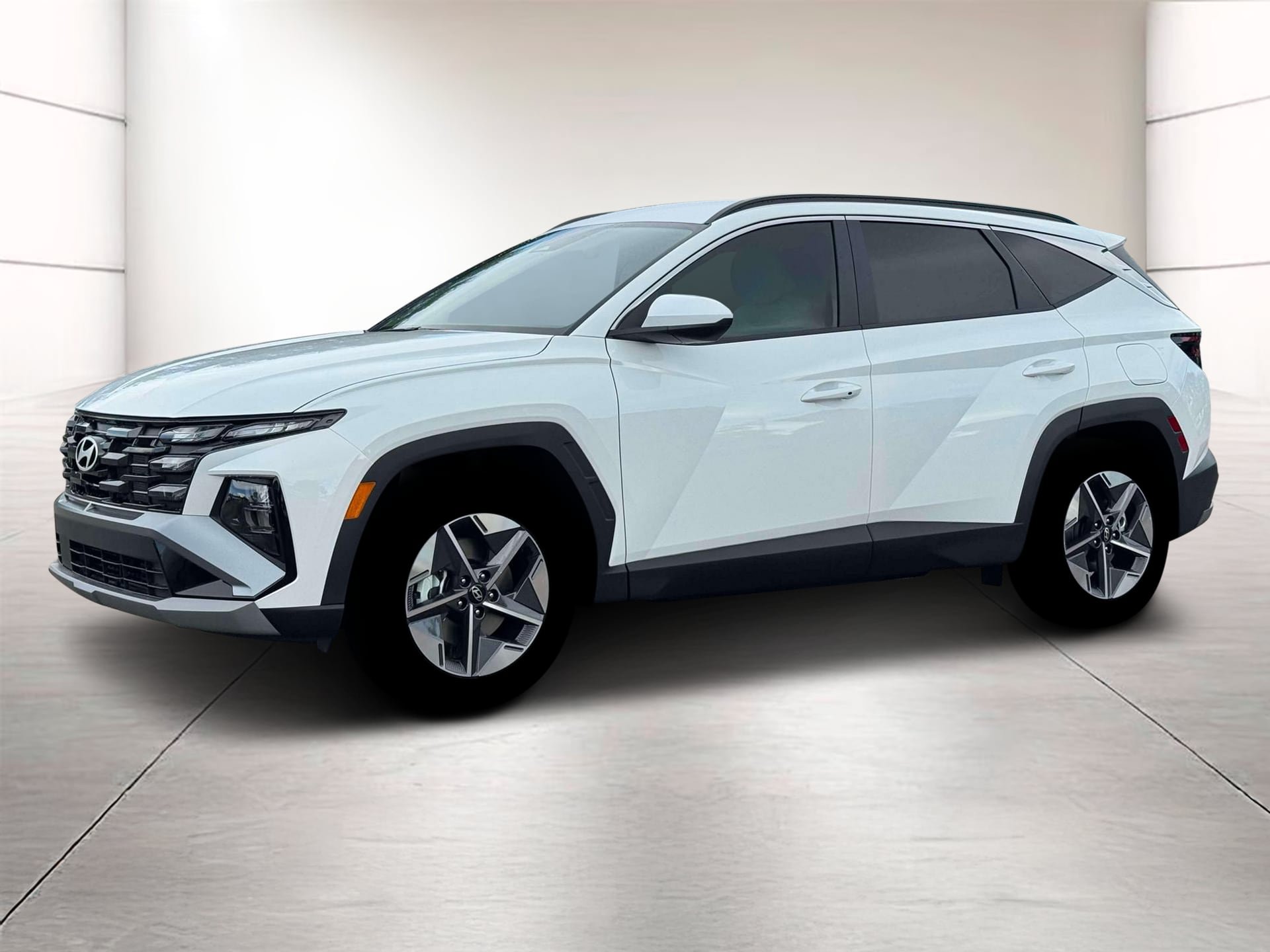 New 2026 Hyundai Tucson SEL FWD image 2