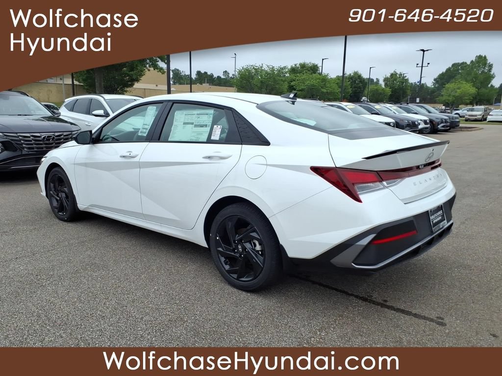 New 2026 Hyundai Elantra Sport w/ Cargo Package FWD image 3