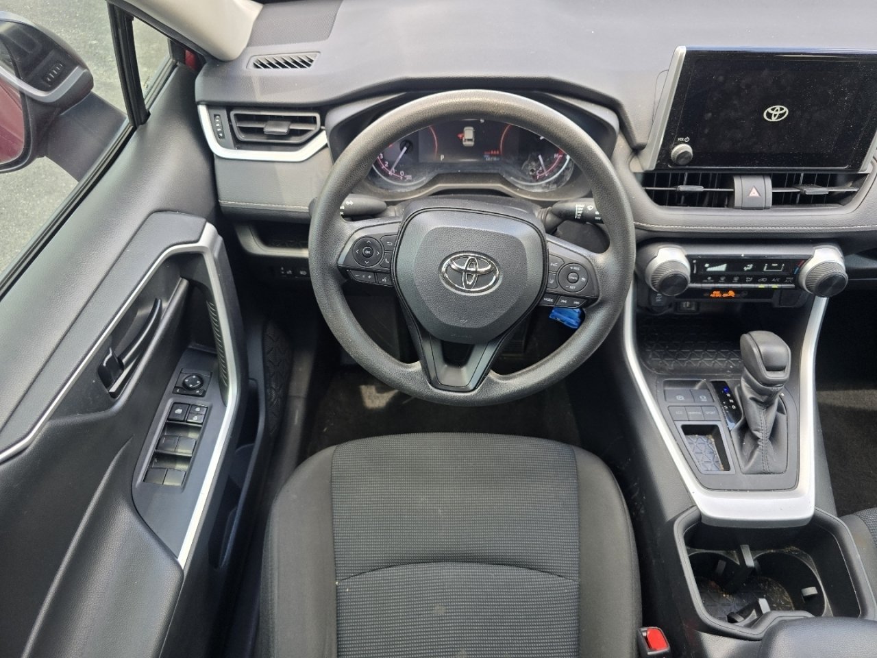 Certified 2023 Toyota RAV4 LE FWD image 20