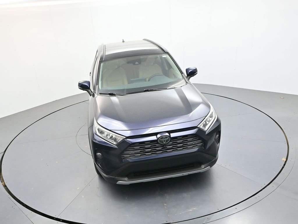 Used 2020 Toyota RAV4 Limited FWD image 22