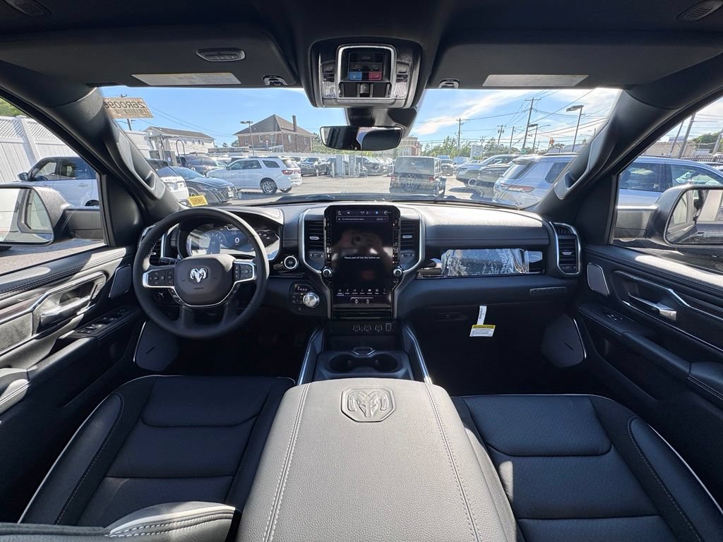 New 2026 RAM 1500 Laramie AWD/4WD image 10