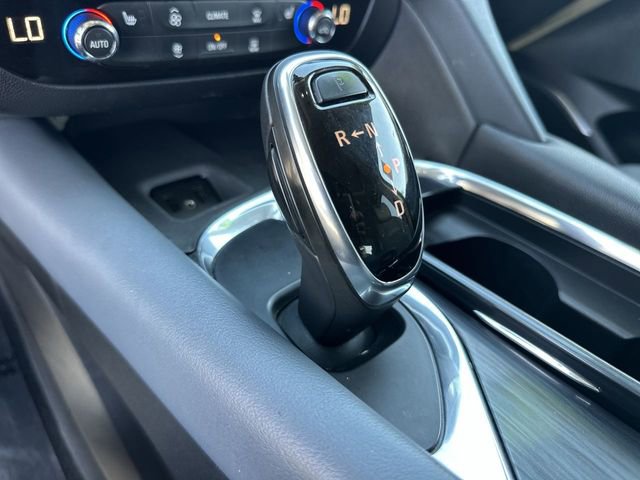 Used 2019 Buick Enclave Essence image 16