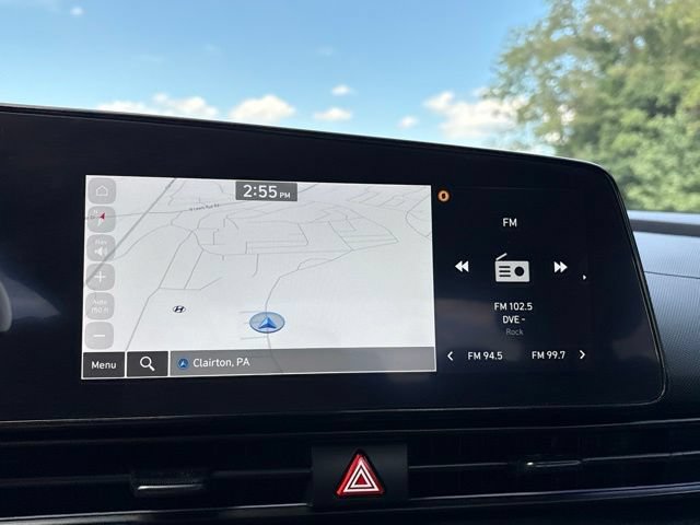 Used 2025 Hyundai Elantra SEL FWD image 13