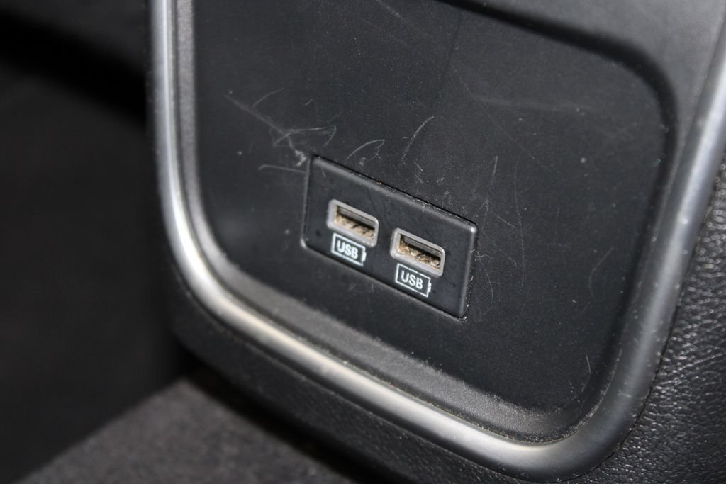 Used 2022 Dodge Charger SXT RWD image 28