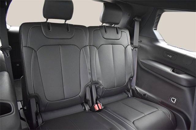 Used 2024 Jeep Grand Cherokee L Limited w/ Trailer Tow Package image 17