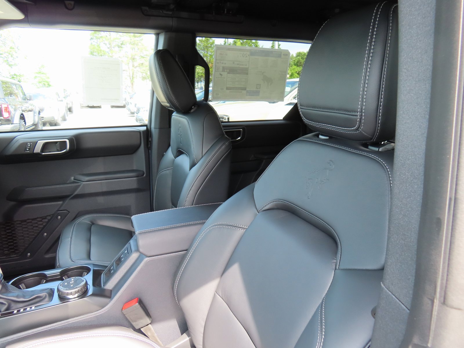 New 2025 Ford Bronco Outer Banks image 16