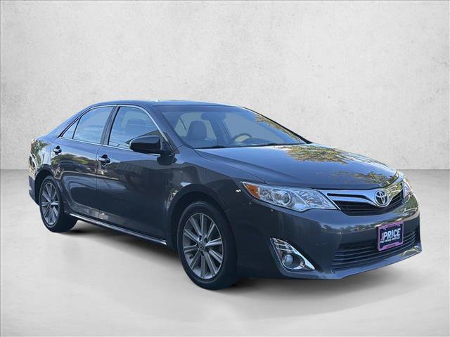 Used 2012 Toyota Camry XLE w/ Leather Pkg FWD image 3