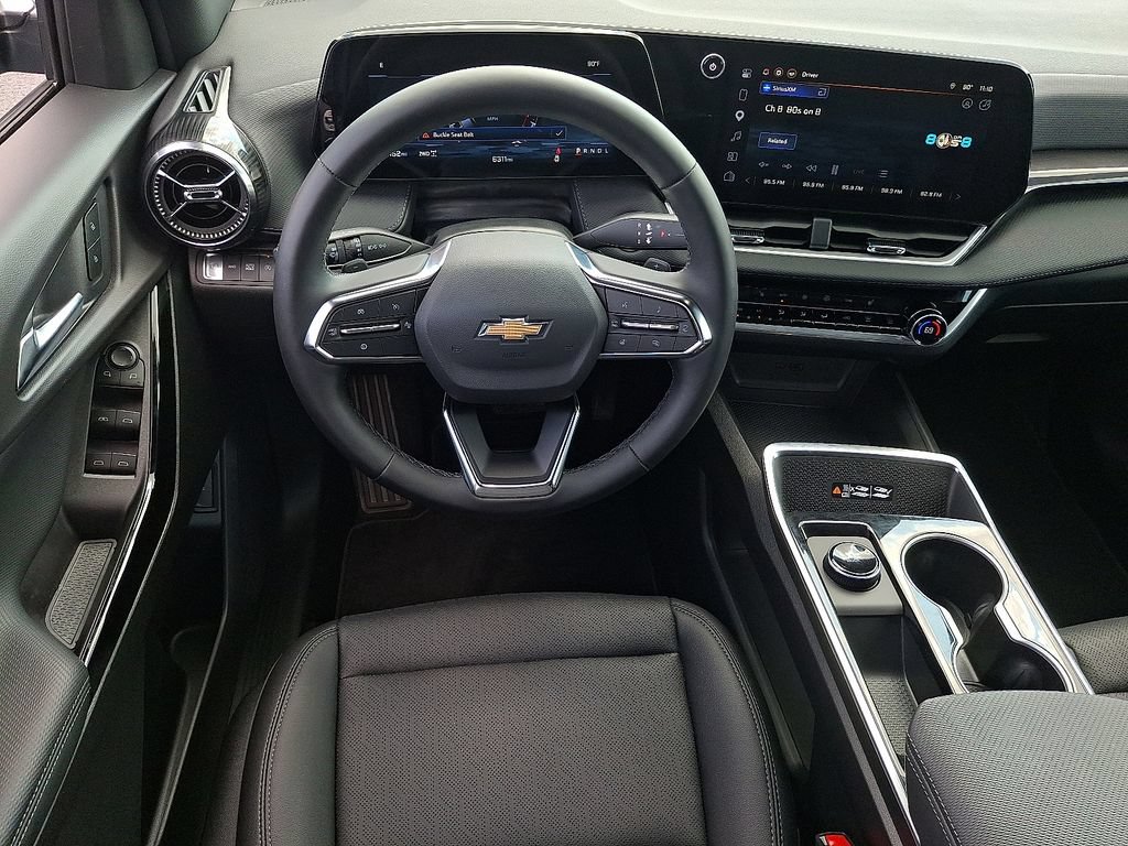 Used 2026 Chevrolet Equinox LT w/ Convenience Package II AWD/4WD image 12