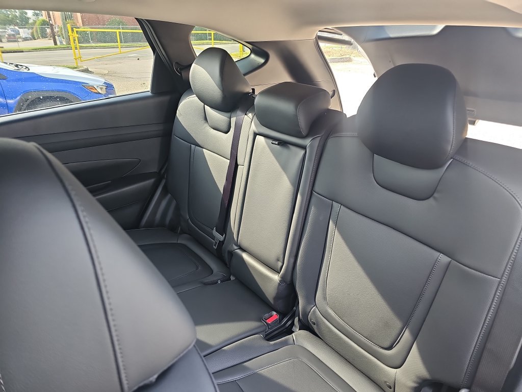 New 2026 Hyundai Tucson SEL FWD image 13