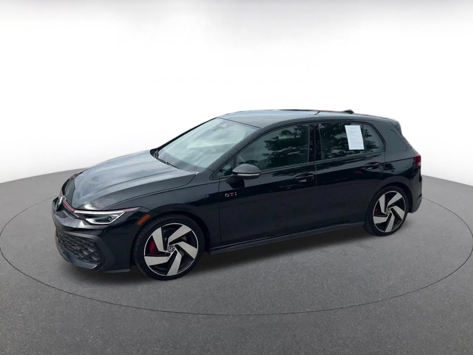 Used 2026 Volkswagen Golf S FWD image 7