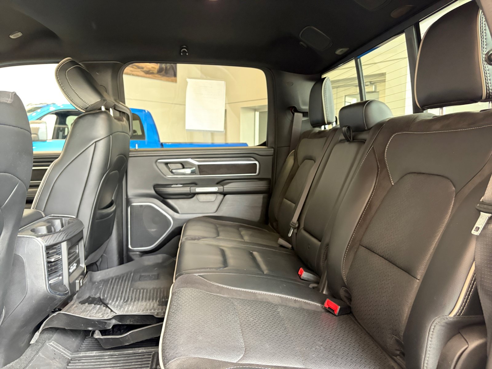 Used 2023 RAM 1500 Laramie AWD/4WD image 16