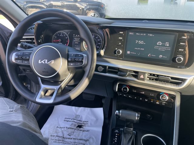 Used 2022 Kia K5 LXS FWD image 20