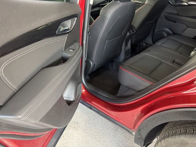 Used 2023 Buick Envision Essence w/ Sport Touring Package image 18