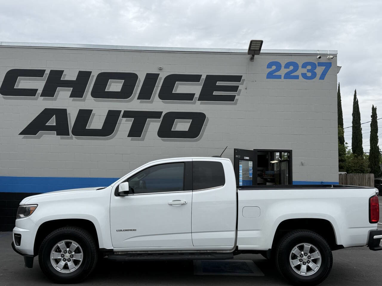 Used 2016 Chevrolet Colorado W/T w/ WT Convenience Package RWD image 16