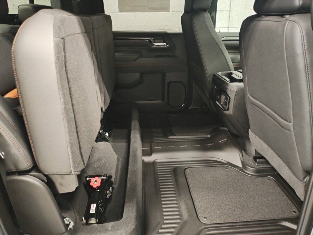 New 2026 GMC Sierra 2500 AT4 w/ Technology Package image 13