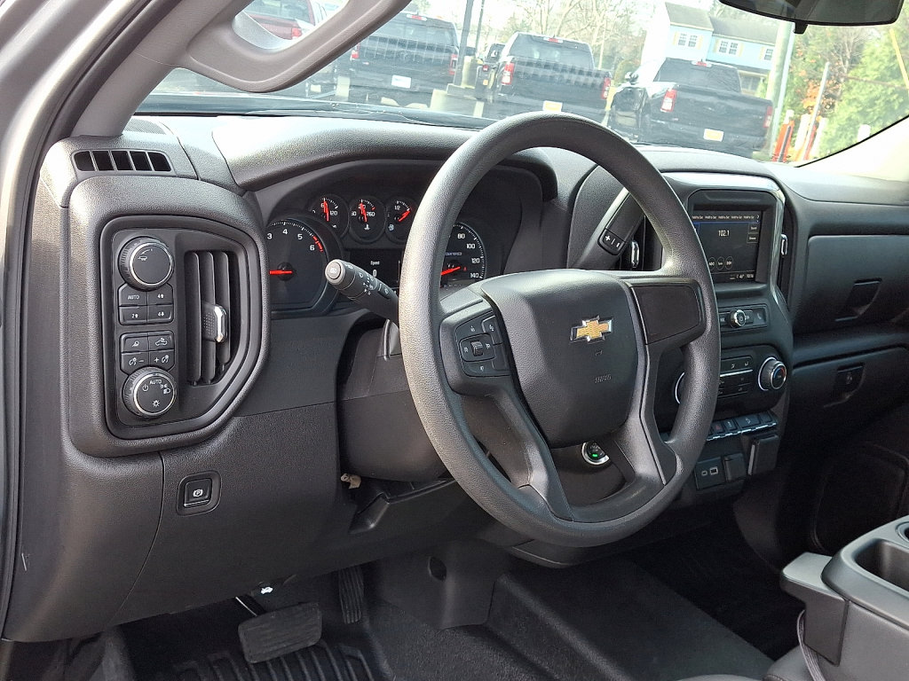Used 2024 Chevrolet Silverado 1500 W/T w/ WT Value Package image 25