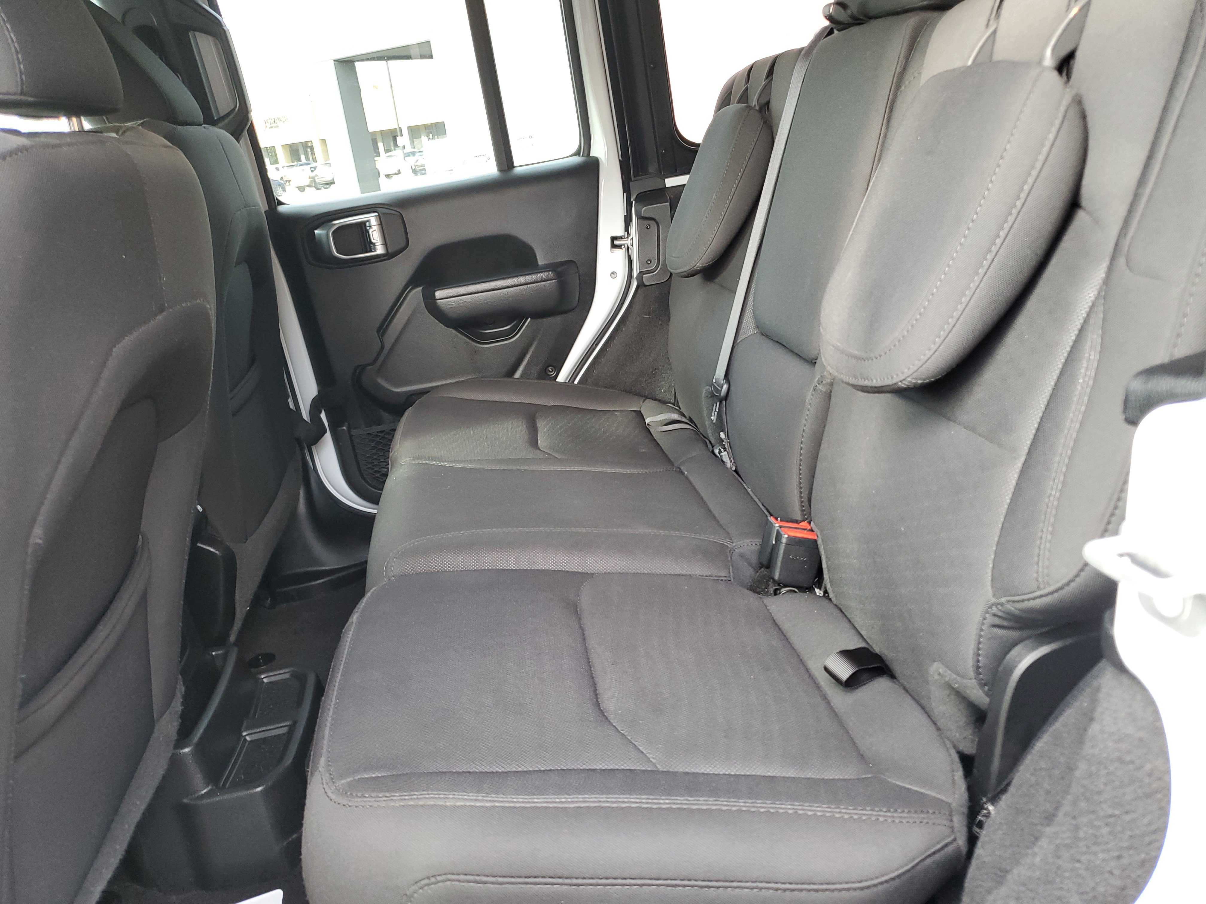 Certified 2023 Jeep Wrangler Unlimited image 28