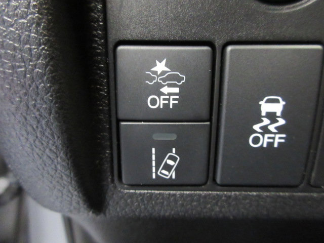 Used 2019 Honda HR-V EX image 16