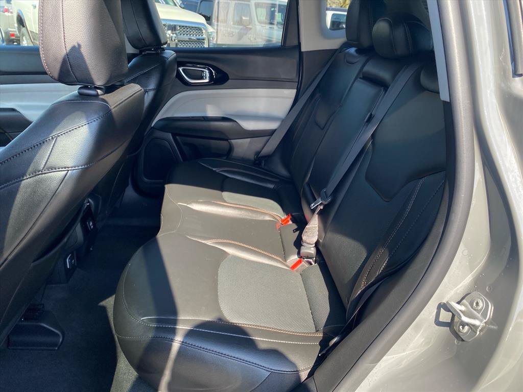 Used 2022 Jeep Compass Limited AWD/4WD image 24