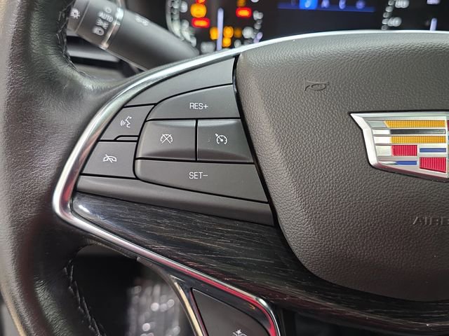 Used 2020 Cadillac XT5 Premium Luxury FWD image 16