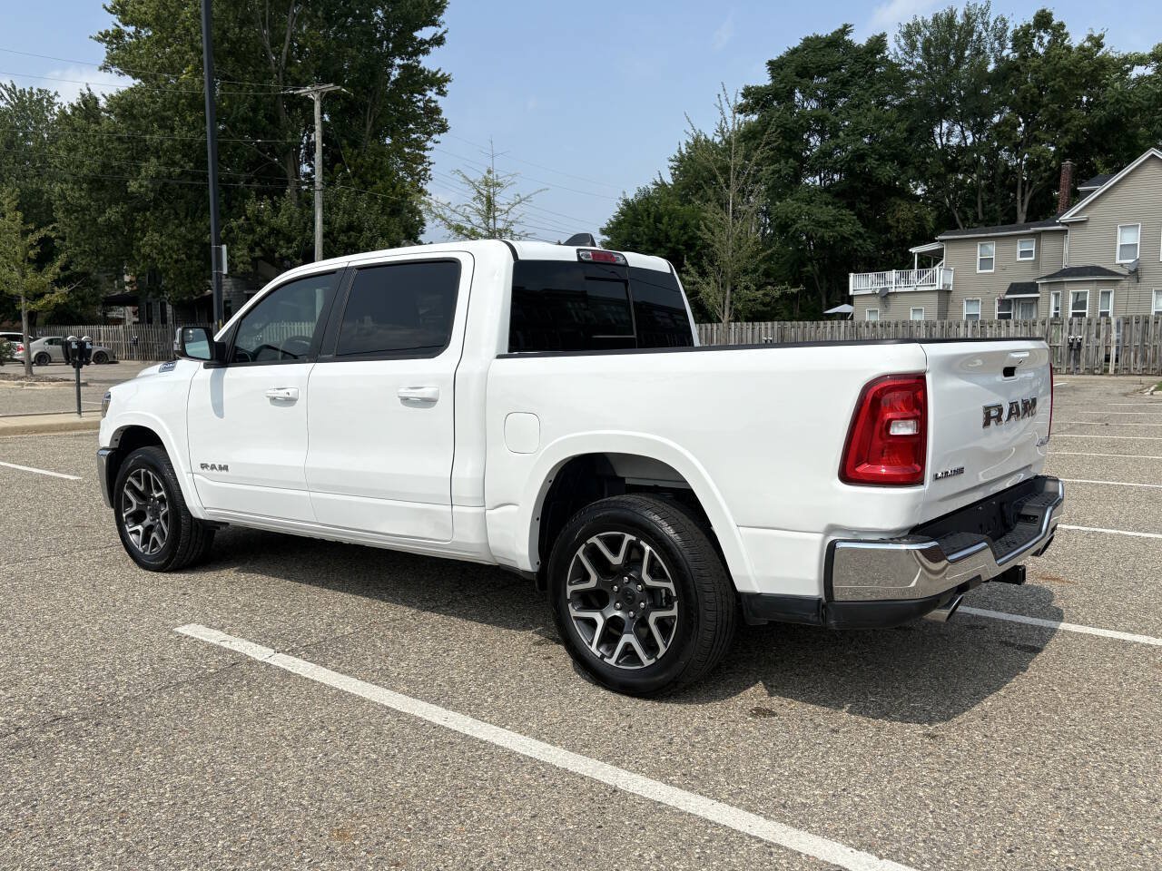Used 2026 RAM 1500 Laramie AWD/4WD image 47