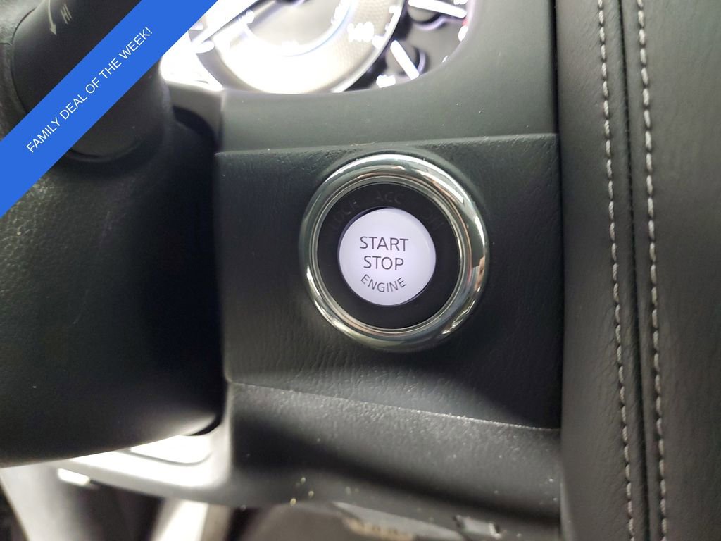 Used 2017 INFINITI QX80 Base image 23