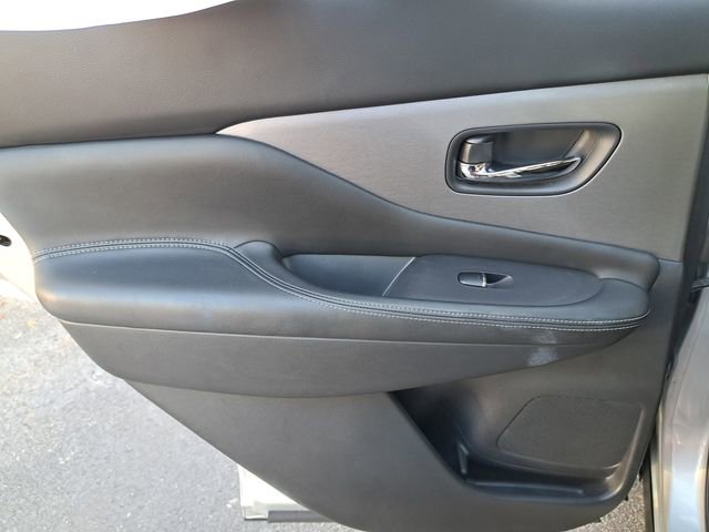 Used 2019 Nissan Murano SL w/ Cargo Package image 14