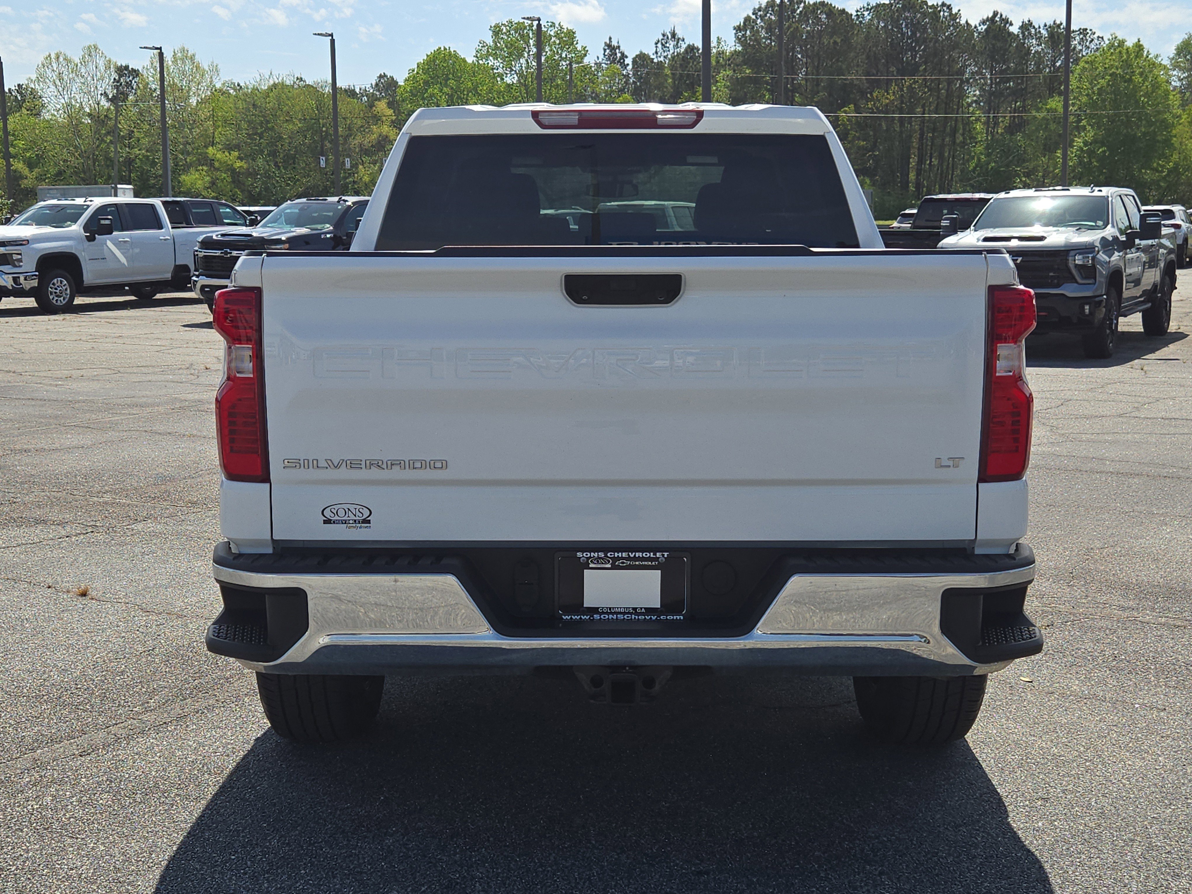 Used 2023 Chevrolet Silverado 1500 LT image 10