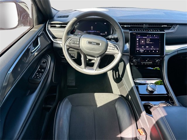 Certified 2023 Jeep Grand Cherokee Altitude image 20