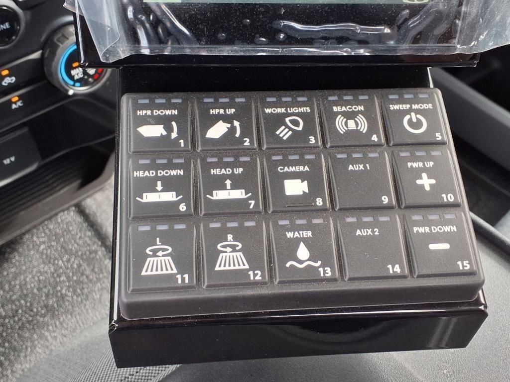 Used 2024 Ford F250 XL image 21