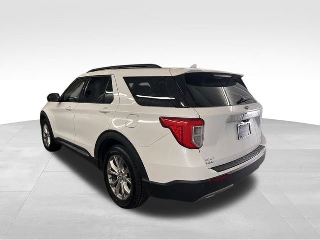 Used 2020 Ford Explorer XLT w/ Equipment Group 202A image 8