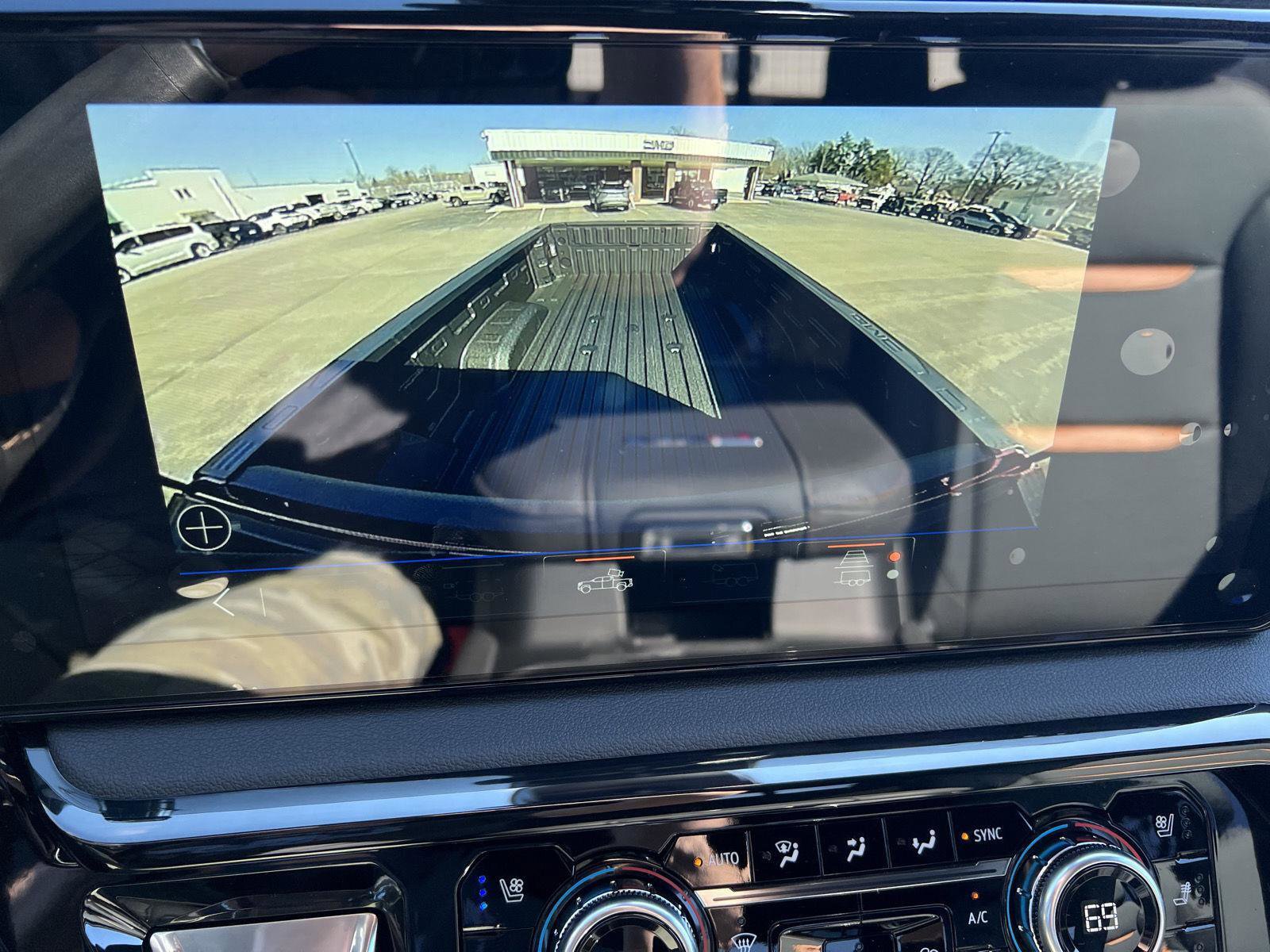 New 2026 GMC Sierra 2500 AT4 image 35