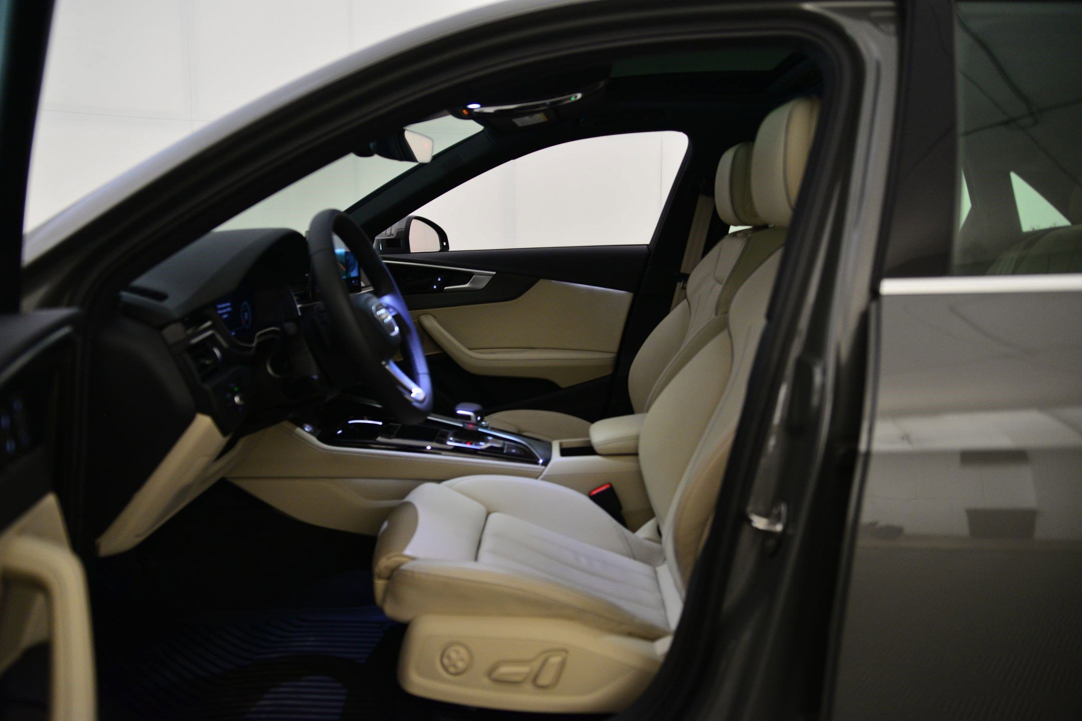 Certified 2023 Audi A4 2.0T Premium Plus w/ Premium Plus Package image 25