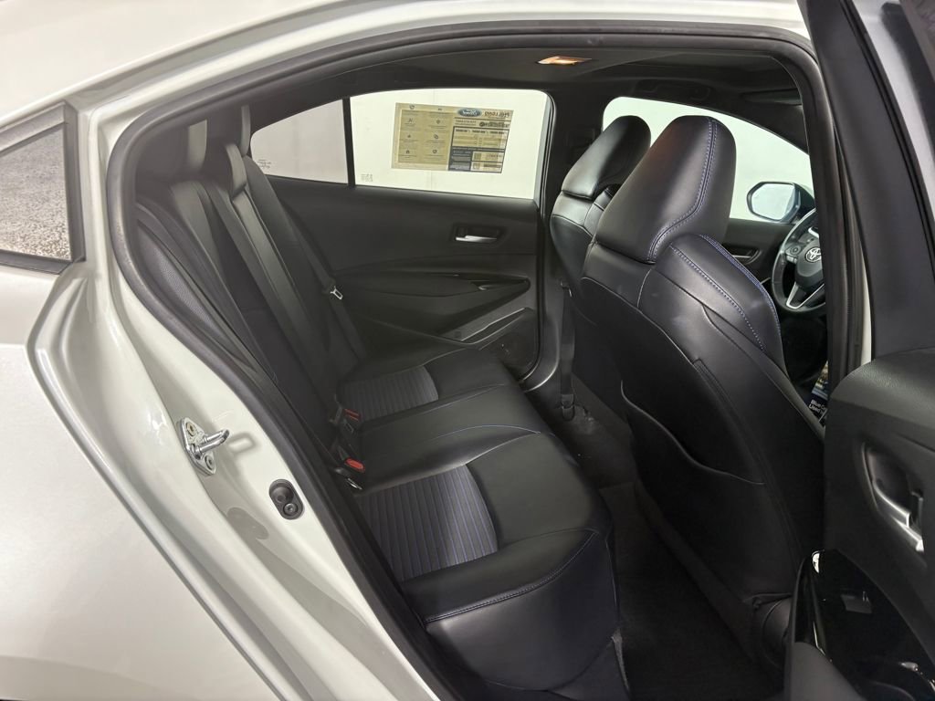 Used 2020 Toyota Corolla XSE image 34