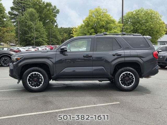 Used 2025 Toyota 4Runner 4WD image 2
