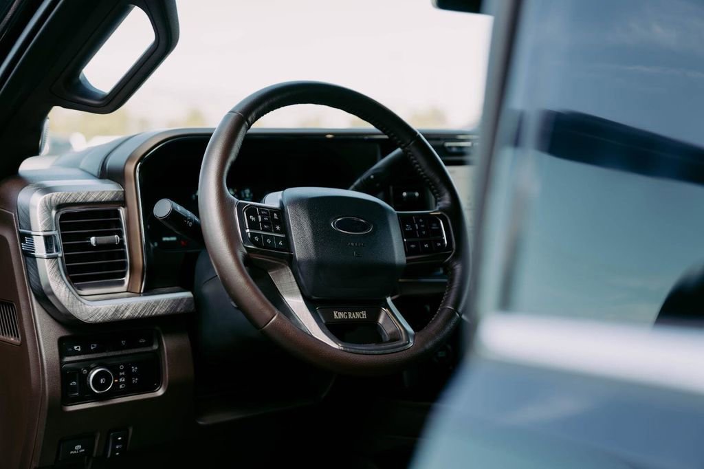 Used 2024 Ford F450 King Ranch w/ FX4 Off-Road Package AWD/4WD image 23