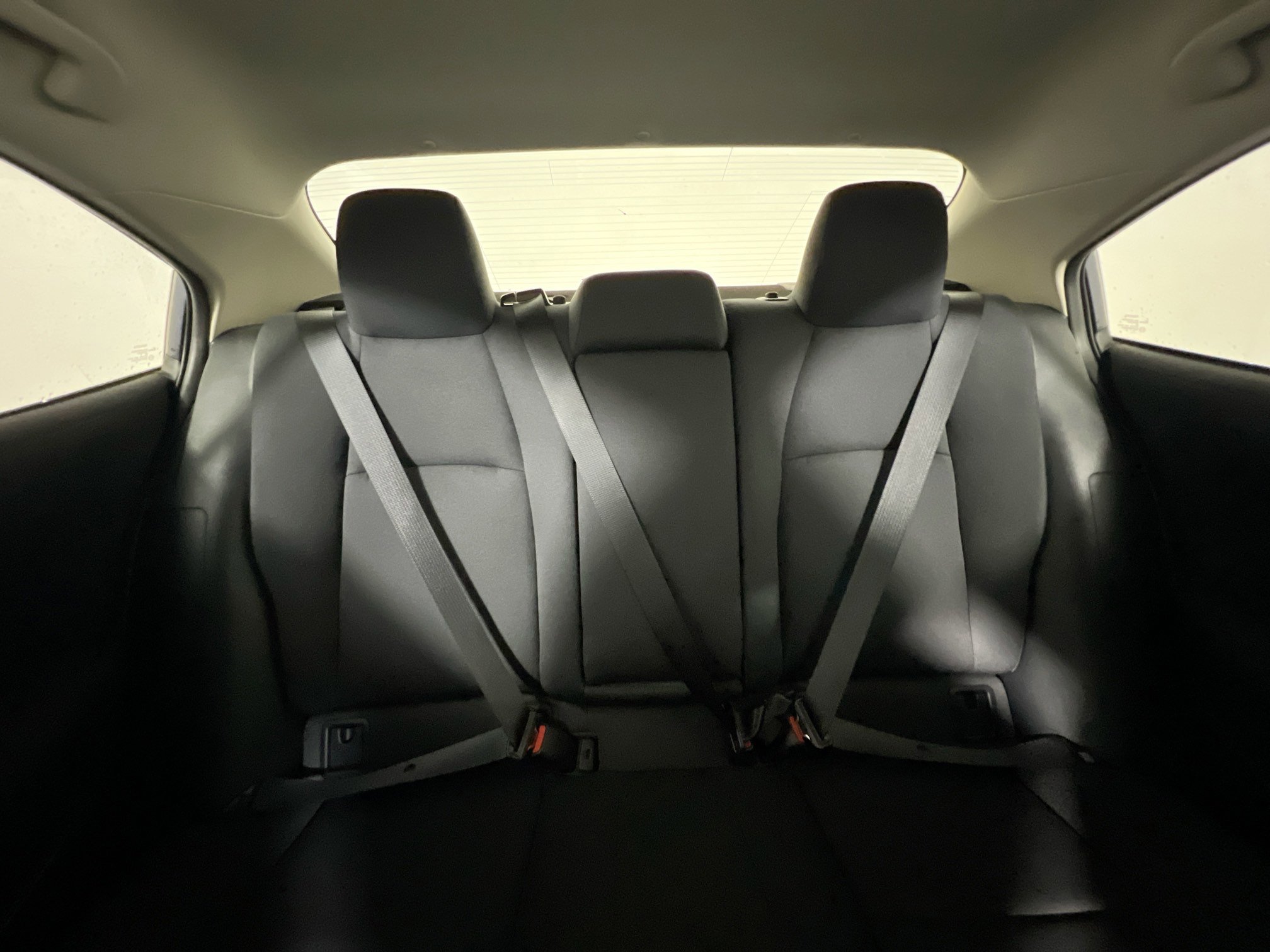 Used 2022 Toyota Corolla LE FWD image 31